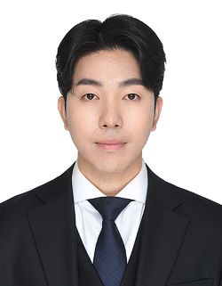 황수원 교수
